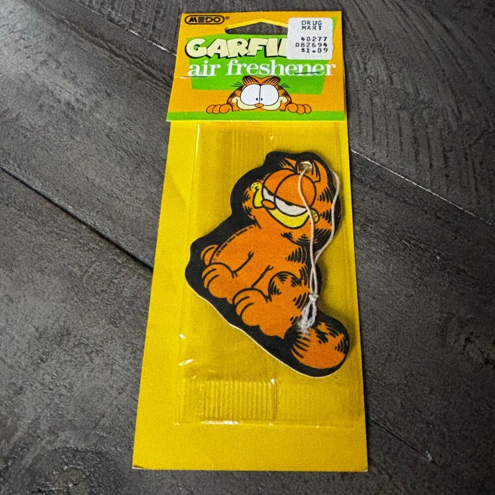 Vintage Jim Davis Garfield Hanging Air Freshener